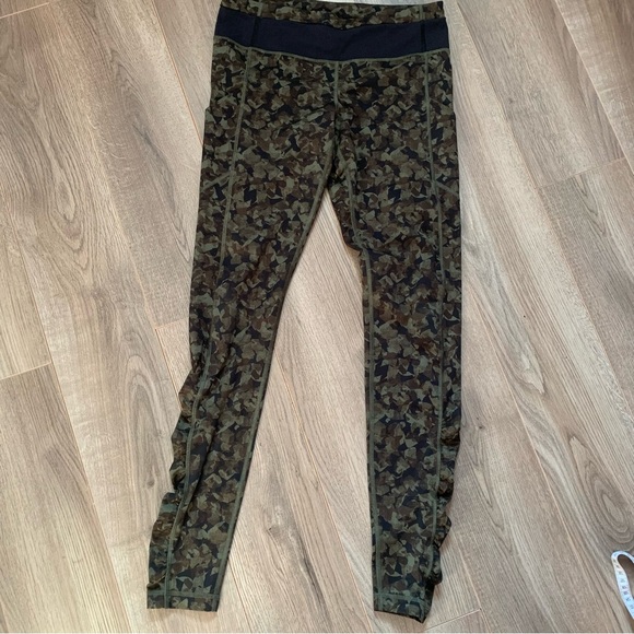 Lululemon Speed Tights - Picture 2 of 5